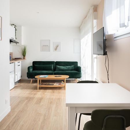 Le Noyer - Appartement Moderne & Accessible Монтегю Екстериор снимка