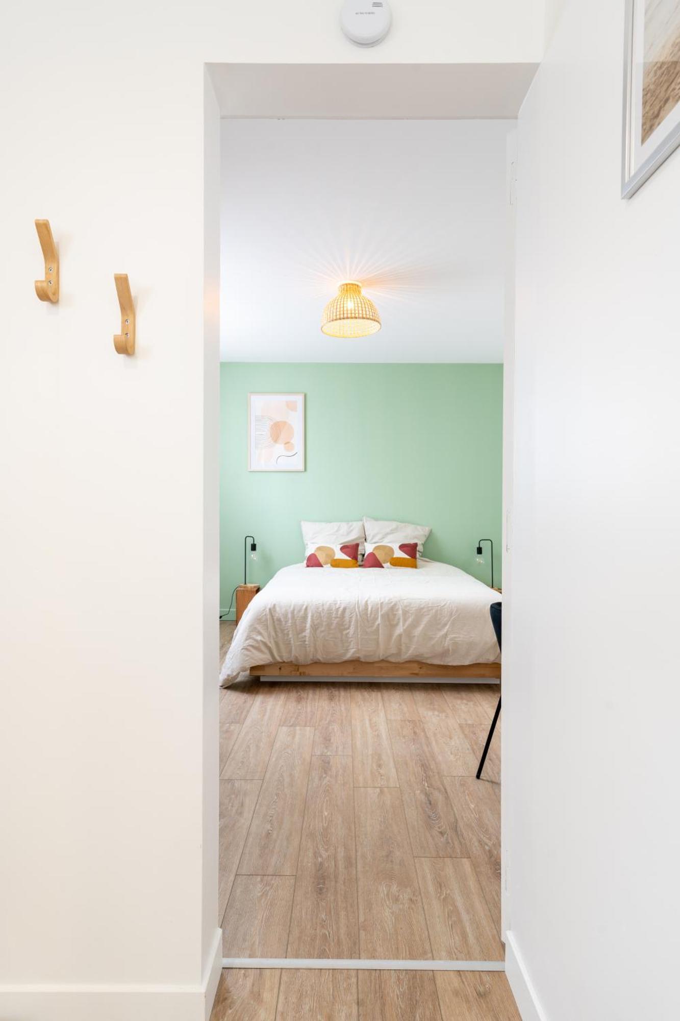 Le Noyer - Appartement Moderne & Accessible Монтегю Екстериор снимка
